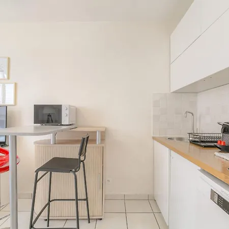 Le Calme Et Cosy Avec Parking Gratuit Appartement Lyon Buitenkant foto