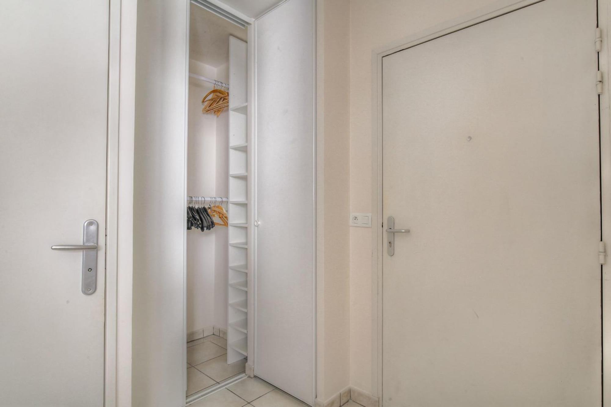 Le Calme Et Cosy Avec Parking Gratuit * Lione