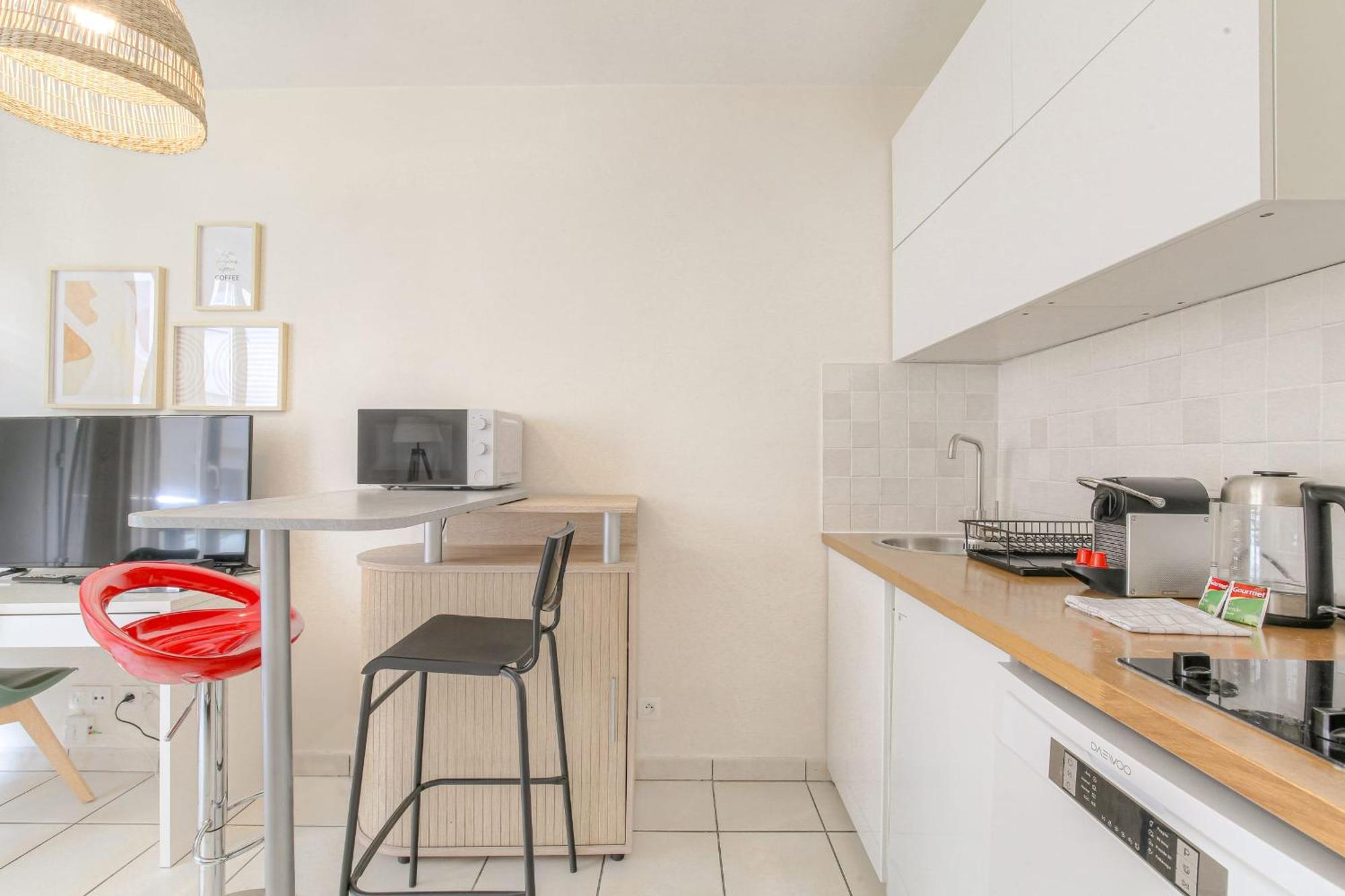 Le Calme Et Cosy Avec Parking Gratuit Apartamento *